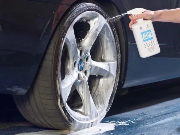 Velg Cleaning